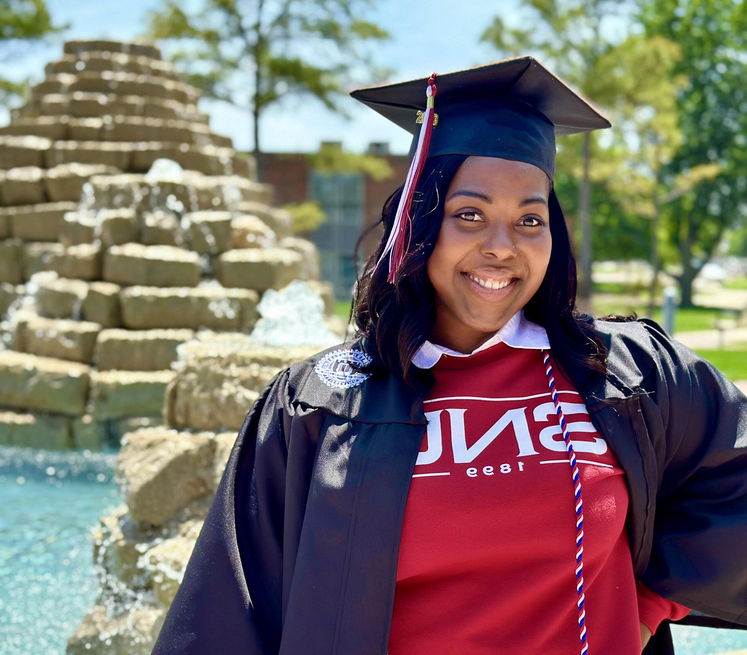 Veteran and Single Mother, First-generation Graduate Completes Bachelor’s in Organizational Leadership